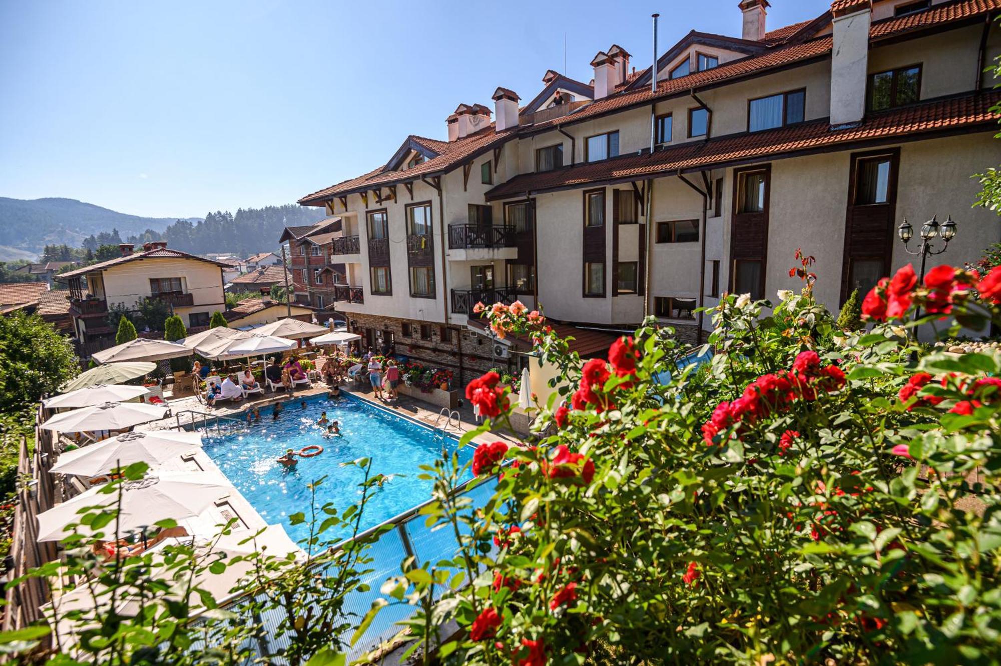 Aquilon Hotel & Thermal Pools Banja Exteriör bild